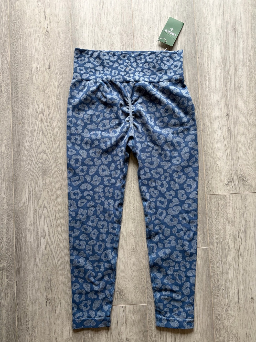 Halara Leopard Print Leggings Sz L